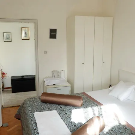 Epidaurum * קאבטאט